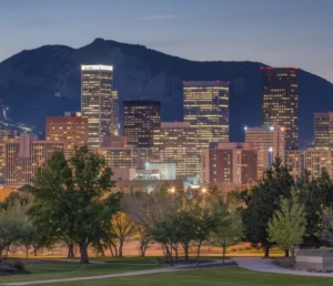 denver hospitality hotel landscaping maintenance